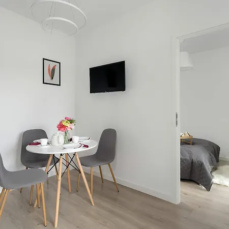 Apartman Nowoczesny Z Parkingiem By Renters Poznań